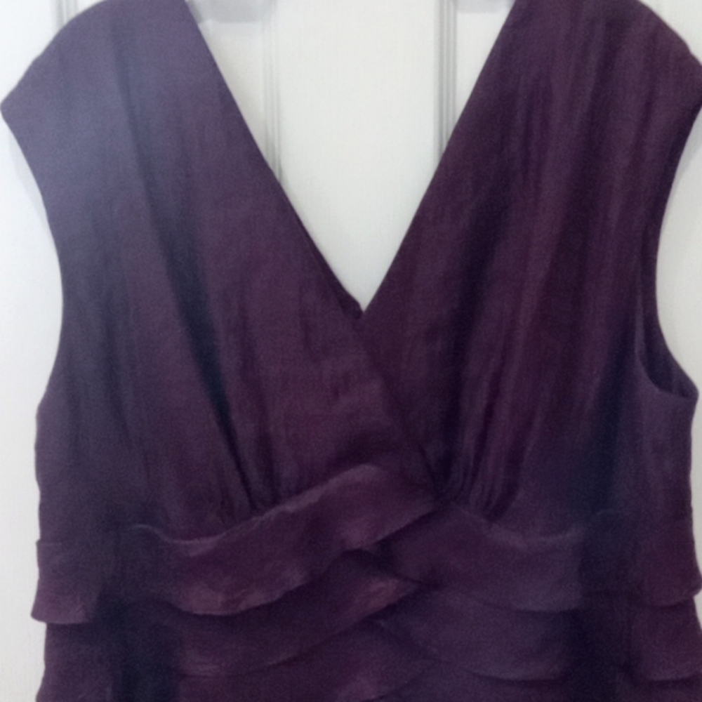 Dress - Picture 2 of 5